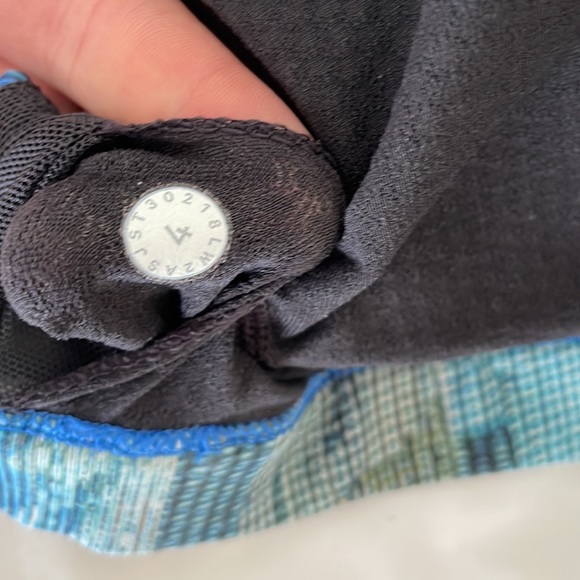 Lululemon Free to be Serene bra (size 4) - Picture 3 of 3